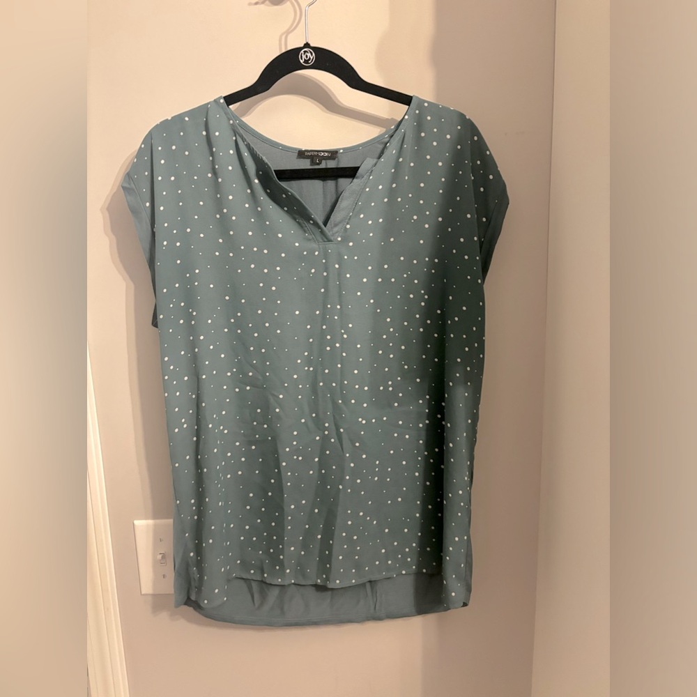 Women’s Papermoon size Large short sleeve blouse.